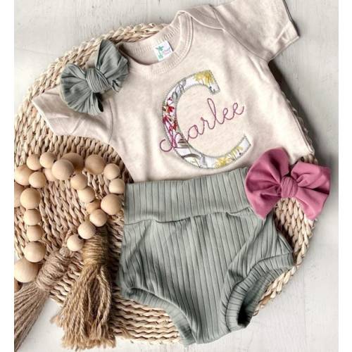 Vintage Floral Baby Girl Outfit With Bummies, Cottagecore Baby Girl Outfit, Personalized Baby Outfit With Bows, Sage, Dusty Rose - Etsy