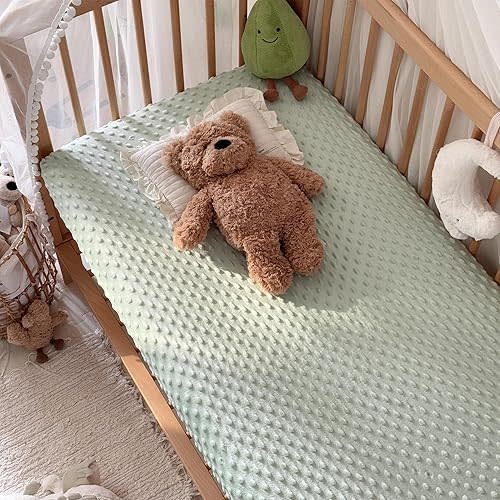 La&Sheer Baby Plush Crib Sheets for Boys Girls, Luxury Ultra Soft Fluffy Crib Sheet for Standard Crib Mattress(28"x 52"), Fuzzy Fitted Crib Mattress Sheet(Green)