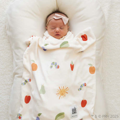 Saranoni The Very Hungry Caterpillar™ Minky Stretch Luxe Blanket