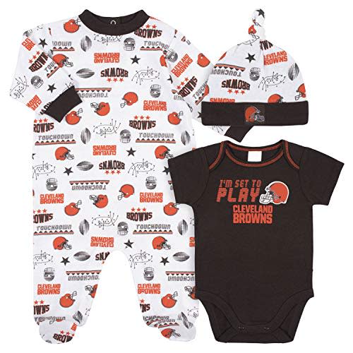 NFL Baby Boys' 3-pack Bodysuit, Sleep 'n Play, & Cap Set, Washington Commenders