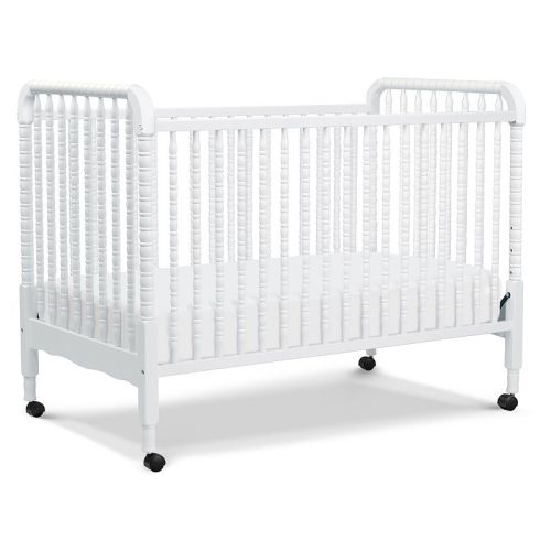 DaVinci Jenny Lind 3-in-1 Convertible Crib