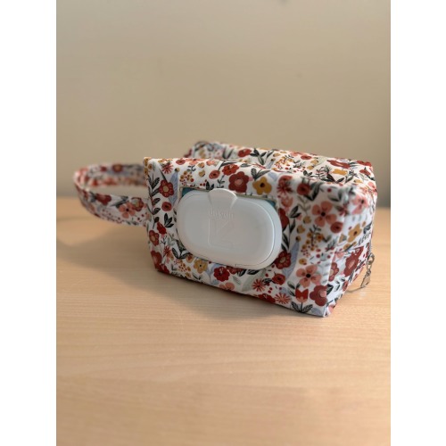 Portable Diaper and Wipe Pouch: On-the-Go Baby Changing Organizer