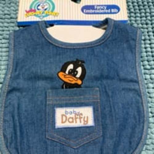 New Vintage Baby Looney Tunes Fancy Embroidered Baby Daffy Bib 25-1138