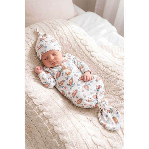 Newborn Baby Knot Gown & Hat Set | Turtley Rad