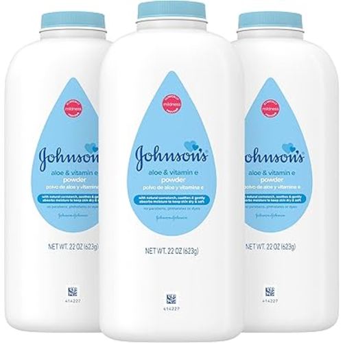 Johnson's Baby Powder with Naturally Derived Cornstarch, Aloe & Vitamin E for Delicate Skin, Hypoallergenic, Free of Parabens, Phthalates & Dyes for Gentle Baby Skin Care, 22 oz, 3 Pack