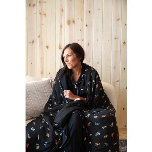 Adult Quilted Blanket in Midnight Wildflower 2.5