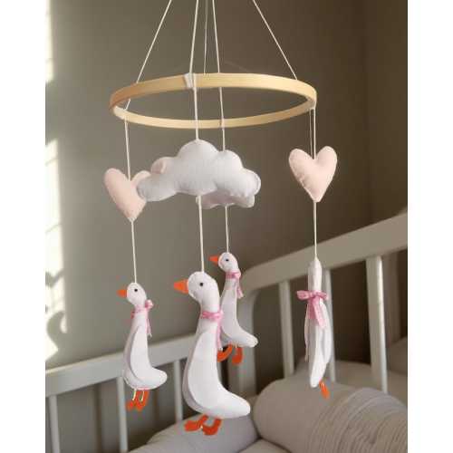 Children's mobile geese