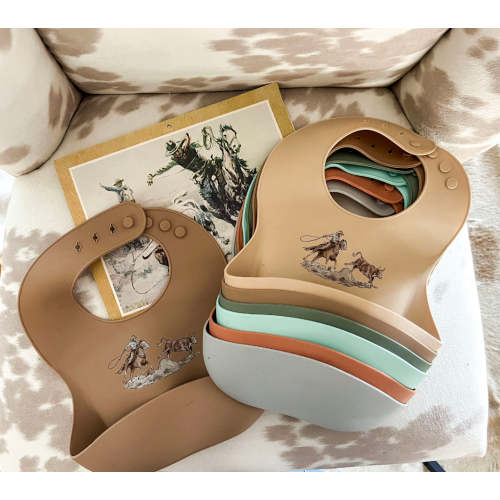 Cody Roper Silicone Bib: Durable and Easy to Clean – theFRINGEDpineapple