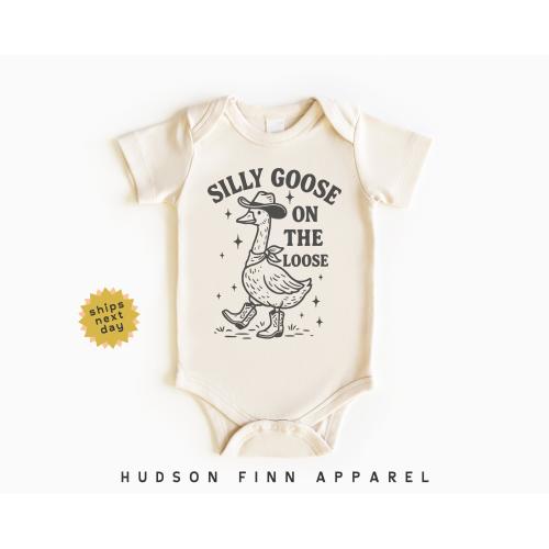 Silly Goose on the Loose Baby Onesie®, Silly Goose Baby Bodysuit, Funny Farm Animal Outfit, Baby Shower Gift, Funny Newborn Infant Onesie®