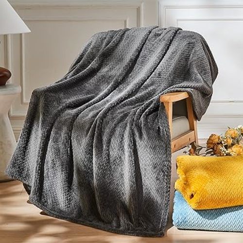 NEWCOSPLAY Fleece Leaves Pattern Throw Blanket, Dark Grey, 50"x60"