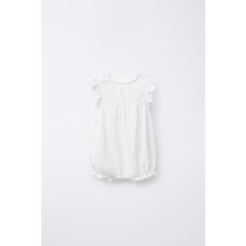 SWISS EMBROIDERED ROMPER - Oyster-white | 6-9M