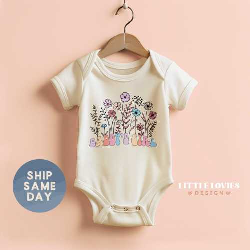 Daddy's Girl Onesie®, Floral Father's Day Baby Bodysuit, Newborn Girl 1st Father's Day Clothing, Baby Girl Gift From Daddy, (CA-D84)