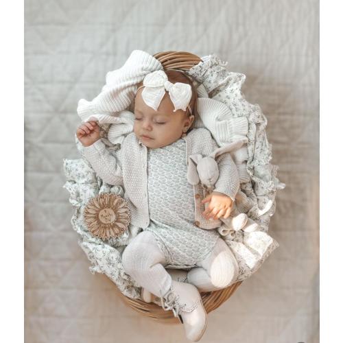 White Fable Bow. Small Fable Bow. Summer Baby Headband. Hand Tied Headband. White Hair Bow. White Bow Hair Clip. White Cotton Hair Bow.