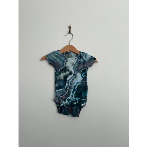 6–9 Month Tie Dye Baby Onesie – Hand Dyed Geode Pattern in Deep Blues & Greens – Unique Ice Dye Infant Bodysuit