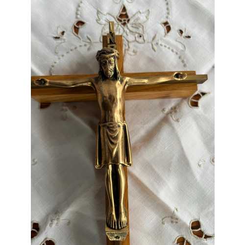 Vintage Crucifix Wall Hanging Metal Jesus on a Wooden Cross