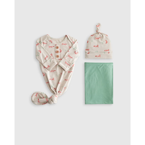 Bamboo Gown, Hat & Swaddle Layette Bundle - Baby Boy in Fox