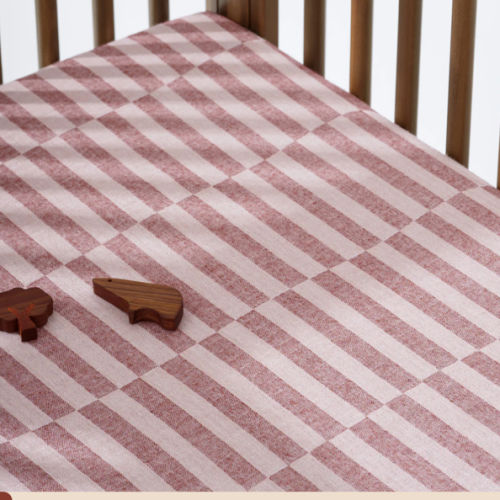 Babyletto All-Stages Midi Crib Sheet in GOTS Certified Organic Muslin Cotton