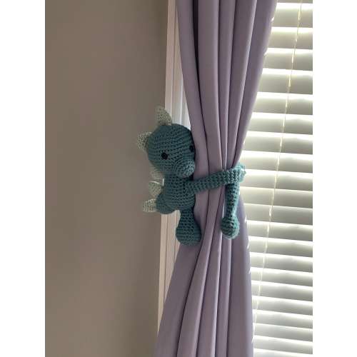 Dinosaur Curtain Tie Backs, Crochet dinosaur Tiebacks, Dinosaur, Dragon, Nursery Curtain Tie Backs, Baby Shower Gift, Nursery Decor