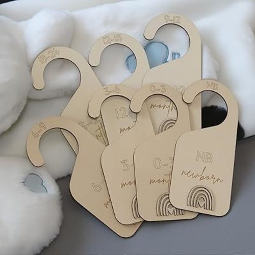 Baby Closet Dividers Unisex Adorable Wooden Baby Clothes Organizer for Nursery Clothes Size Age Dividers from Newborn to 24 Months