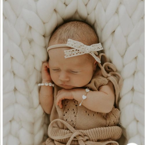 Classic Lacey Bow Headband | Reverie Threads