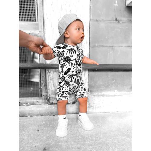 Bamboo Zippy Shortie in Rebels In Paradise