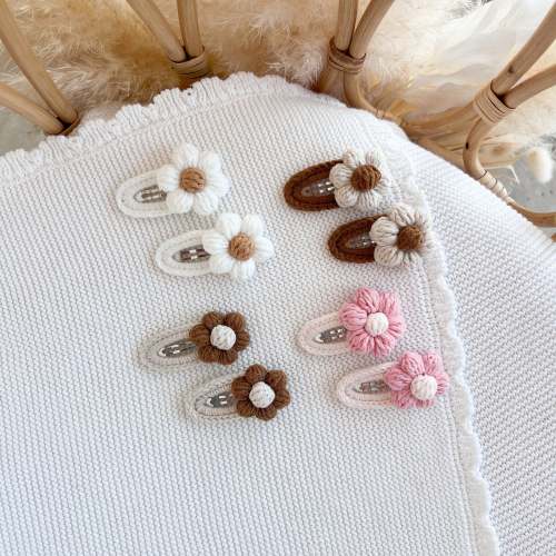 Daisy Crochet Hair Clip - Set of 2