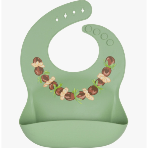 Kukui Nut Lei Bib by Ava + Oliver | cribhawaii.com