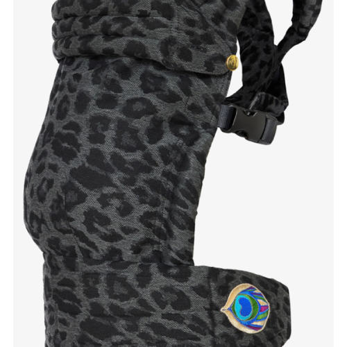 Leopard Grey | Zeitgeist Baby Carrier | SHOP ARTIPOPPE