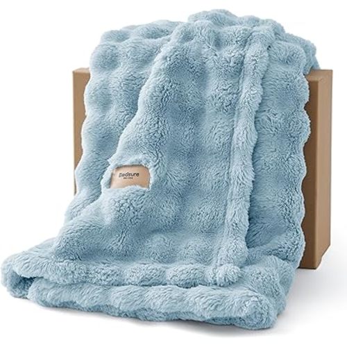 Bedsure 3D Fleece Bubble Blanket for Couch - GentleSoft Blue Twin Blanket for Sofa Bed Room Decor - Luxury Soft Cozy Gifts for Women Girls, Lightweight, All Seasons, Light Blue, 60"×80"