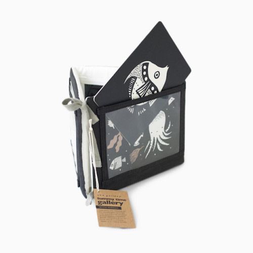 Tummy Time Gallery with Mirror - Black And White