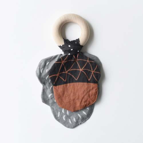 Wee Gallery Organic Cotton Crinkle Baby Teether Ring - Acorn