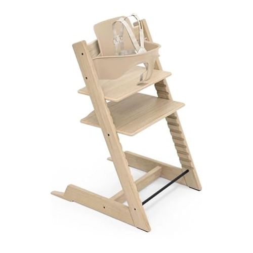 Stokke Tripp Trapp Oak High Chair 2, Oak Natural - Includes Chair + Baby Set with Removable Harness for Children 6-36 Months - Adjustable, Ergonomic & Easy to Clean