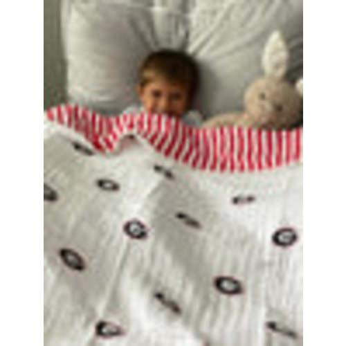 University of Georgia Muslin Blanket – Three Little Anchors