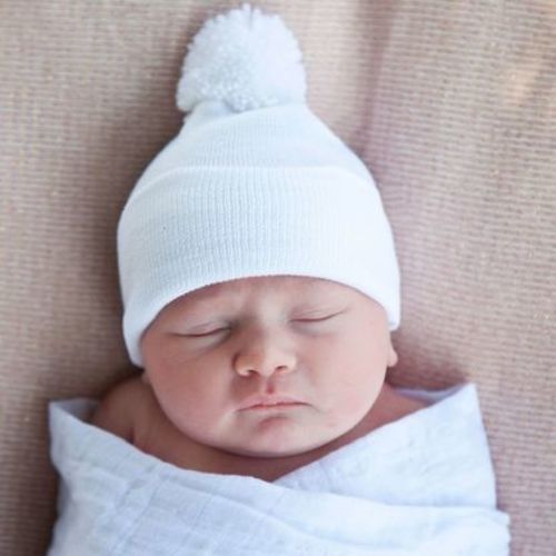 Newborn Pom Pom Hat, White
