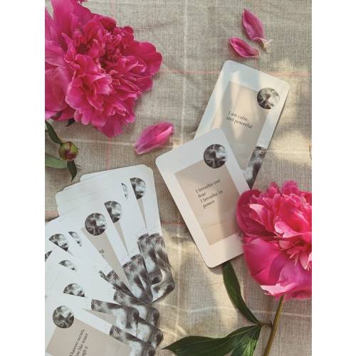 Birth Mantra Cards // Positive Affirmations Pregnancy Gift