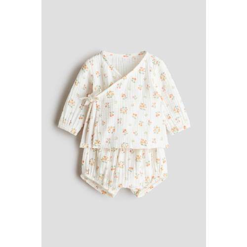 2-PIECE WRAPOVER MUSLIN SET