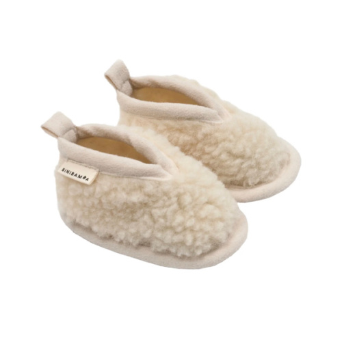 Baby Sheepskin Booties - Sheepskin Leather Soled Booties in "Milk" – BINIBAMBA