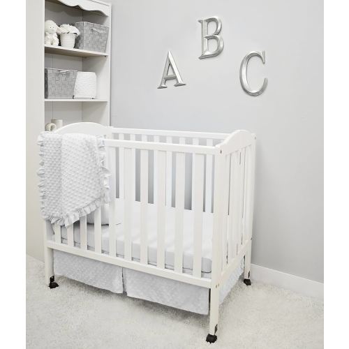 American Baby Company Heavenly Soft Minky Dot 3-Piece Mini/Portable Crib Bedding Set, White, for Boys and Girls