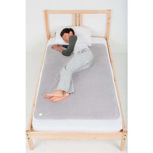 PeapodMats Bedwetting & Incontinence Waterproof Bed Mat - Reusable Underpad. Secure Placement & Breathable. Washable. Enviro Friendly 3x5 (Light Gray) Mattress Protector & Pee Pad for Kids & Adults