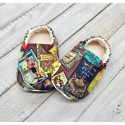 Story Books Baby Crib Shoes, Fairy Tale Baby Moccasin Booties, Washable Baby Slippers, Baby Shower Gift