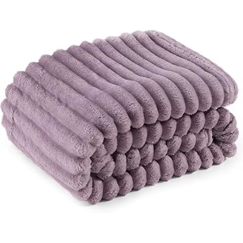 Bedsure GentleSoft Light Purple Twin Blanket for Bed - Cozy Soft Blankets for Women, Cute Large Throws for Girls, 66x90 Inches
