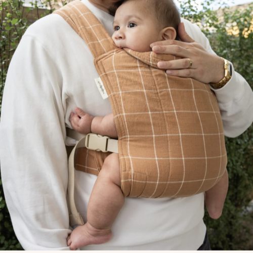 Harvest Lark Baby Carrier | Brown & White Grid | hope&plum