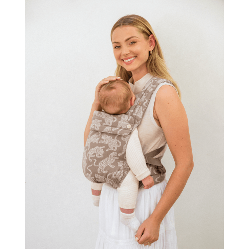 The Monarch Baby Carrier - Spotted Jag in Dune– Mabē