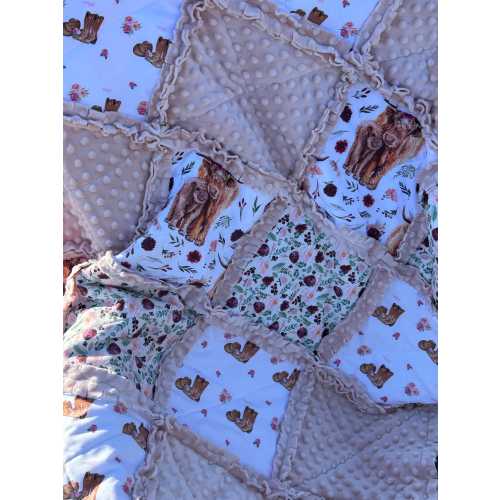Handmade to order Highland cow Floral rag quilt