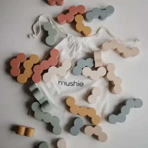 Mushie Wooden Balance Blocks – Babyletto