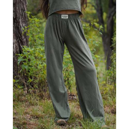 Essential Jersey Pant in Moss