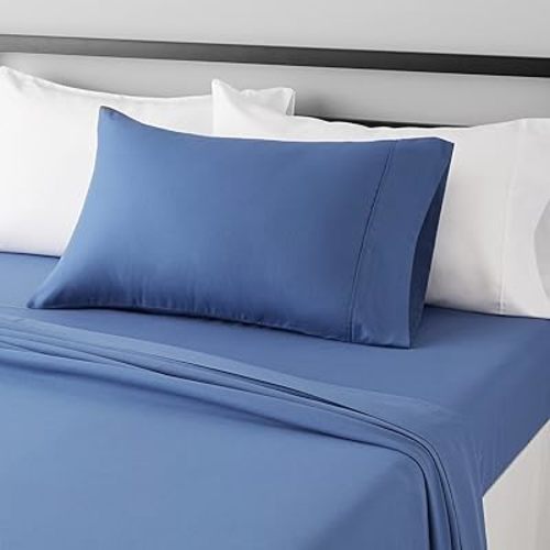Amazon Basics Lightweight Breathable Super Soft Easy Care Wrinkle Resistant Brushed Microfiber 3-Piece Bed Sheet Set with 14-Inch Deep Pockets, Twin, Dutch Blue, Solid
