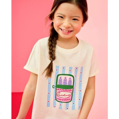 Oversized Graphic T-Shirt- 2