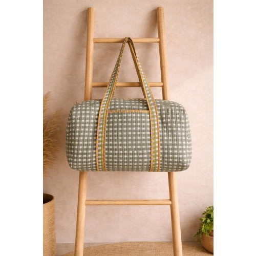 Green Gingham Quilted Duffel Bag, Cottagecore Weekender Tote Bag, Handmade Aesthetic Bag, Gift for Her