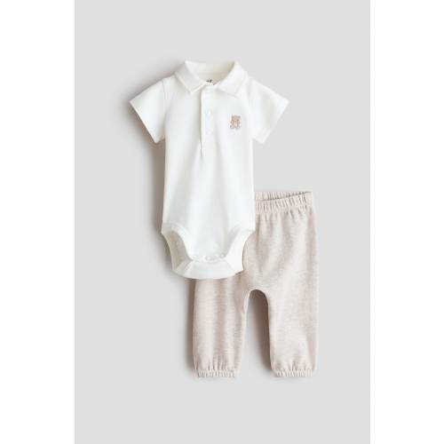 2-PIECE POLO BODYSUIT AND PANTS SET